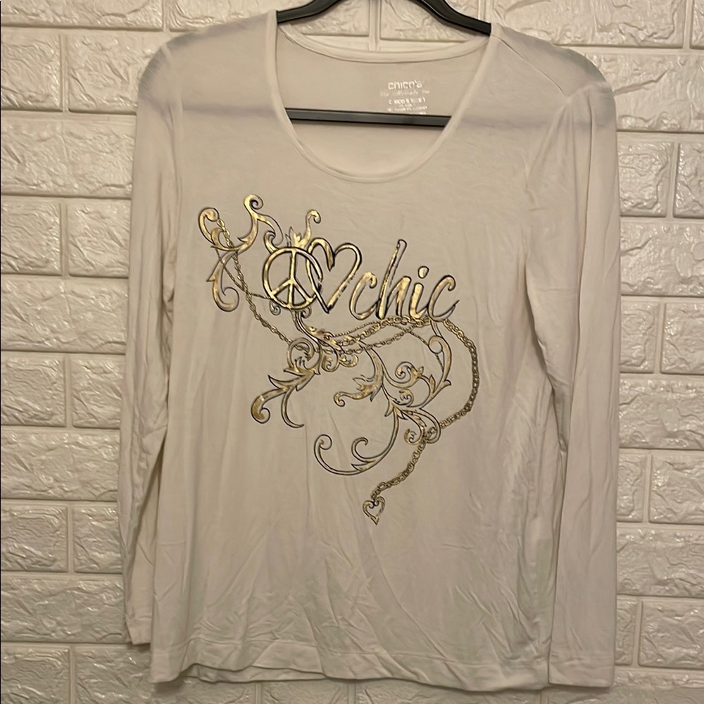 #053. Chicos Graphic Tshirt